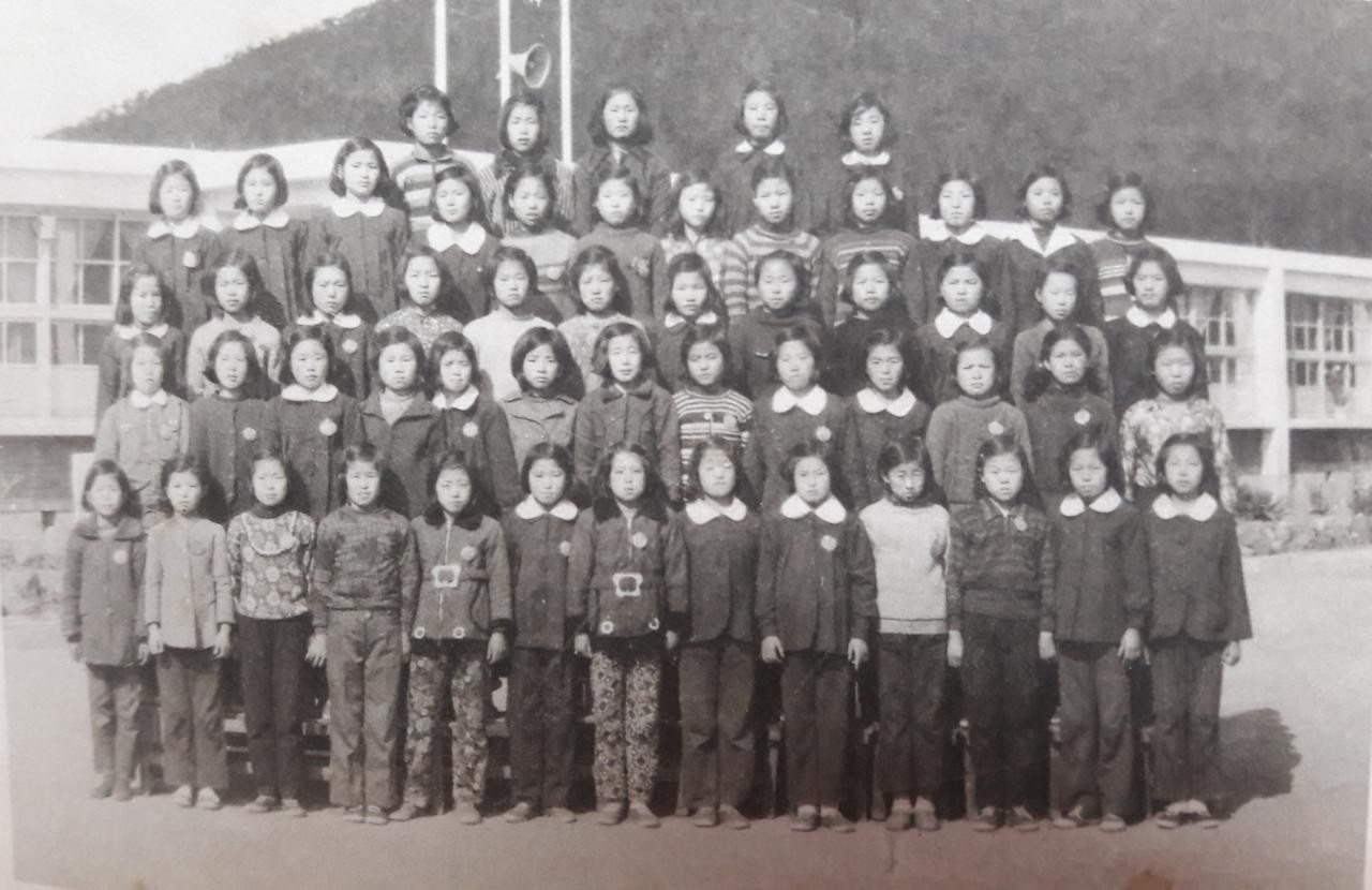 추억의 유곡초 단체사진